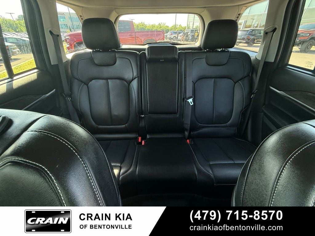 2023 Jeep Grand Cherokee Limited - 4WD / PANORAMIC SUNROOF / ONE OWNER
