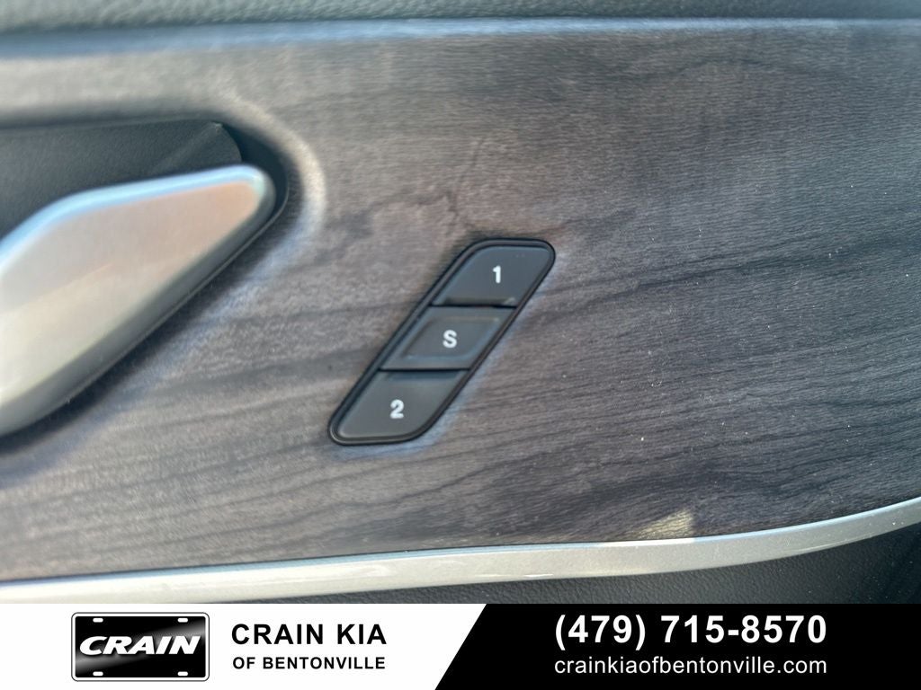 2023 Jeep Grand Cherokee L Limited - 4WD / PANO ROOF / ONE OWNER