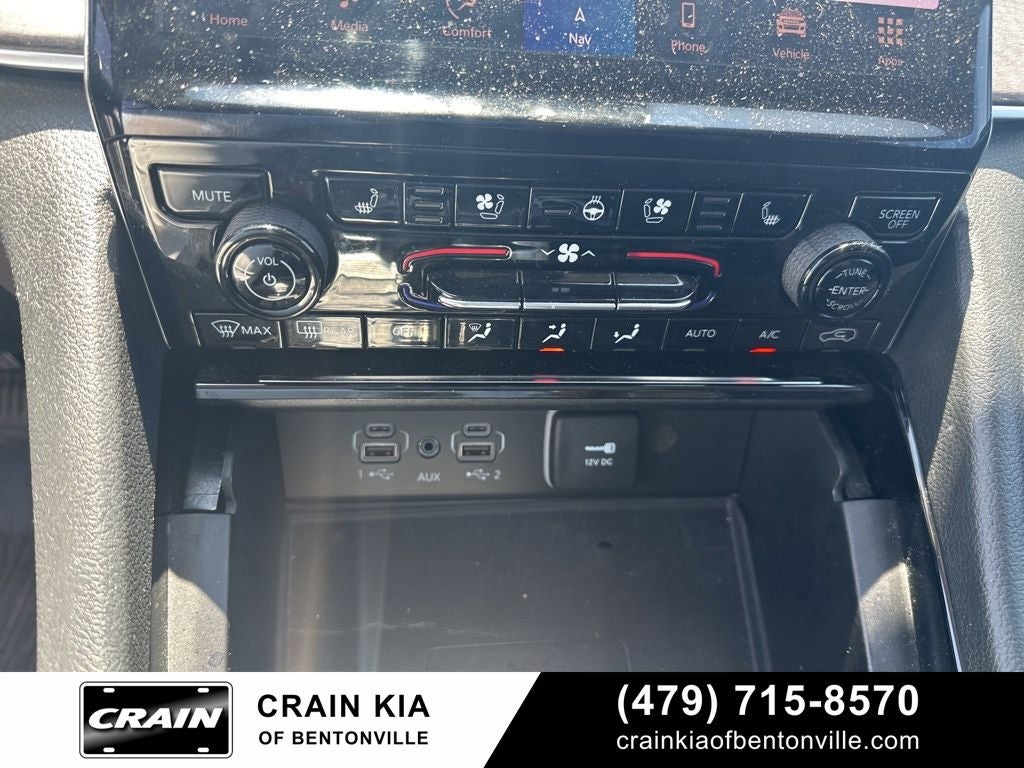 2023 Jeep Grand Cherokee L Limited - 4WD / PANO ROOF / ONE OWNER