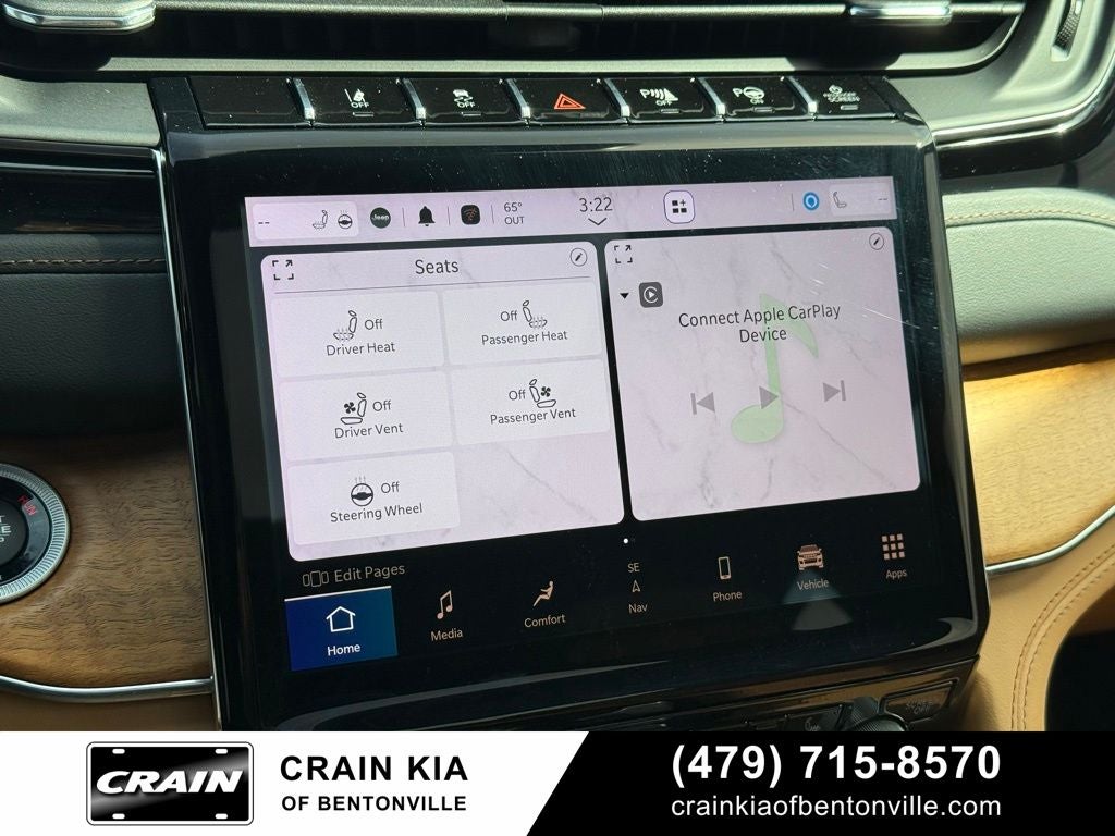 2023 Jeep Grand Cherokee L Summit - 4WD / PANORAMIC SUNROOF / ONE OWNER