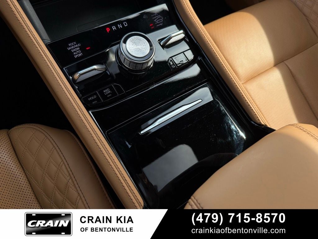 2023 Jeep Grand Cherokee L Summit - 4WD / PANORAMIC SUNROOF / ONE OWNER