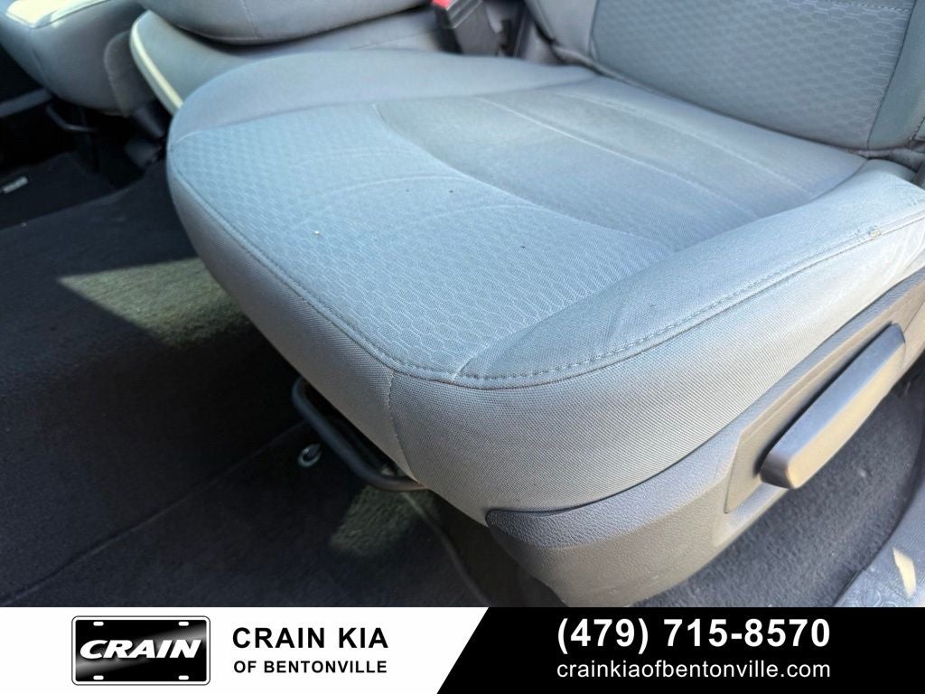 2020 RAM 1500 Classic Tradesman - CLEAN CARFAX / ONE OWNER