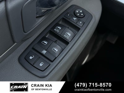 2019 RAM 1500 Classic Big Horn - 4WD / CLEAN CARFAX