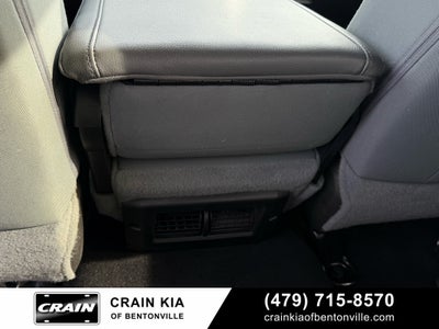 2019 RAM 1500 Classic Big Horn - 4WD / CLEAN CARFAX