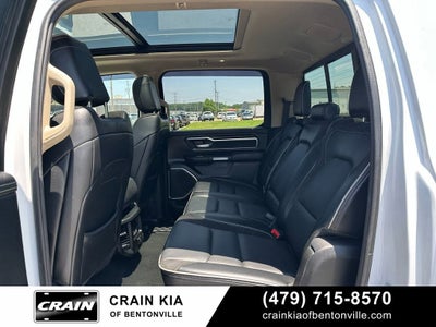 2021 RAM 1500 Laramie - 4WD / PANORAMIC SUNROOF / CLEAN CARFAX