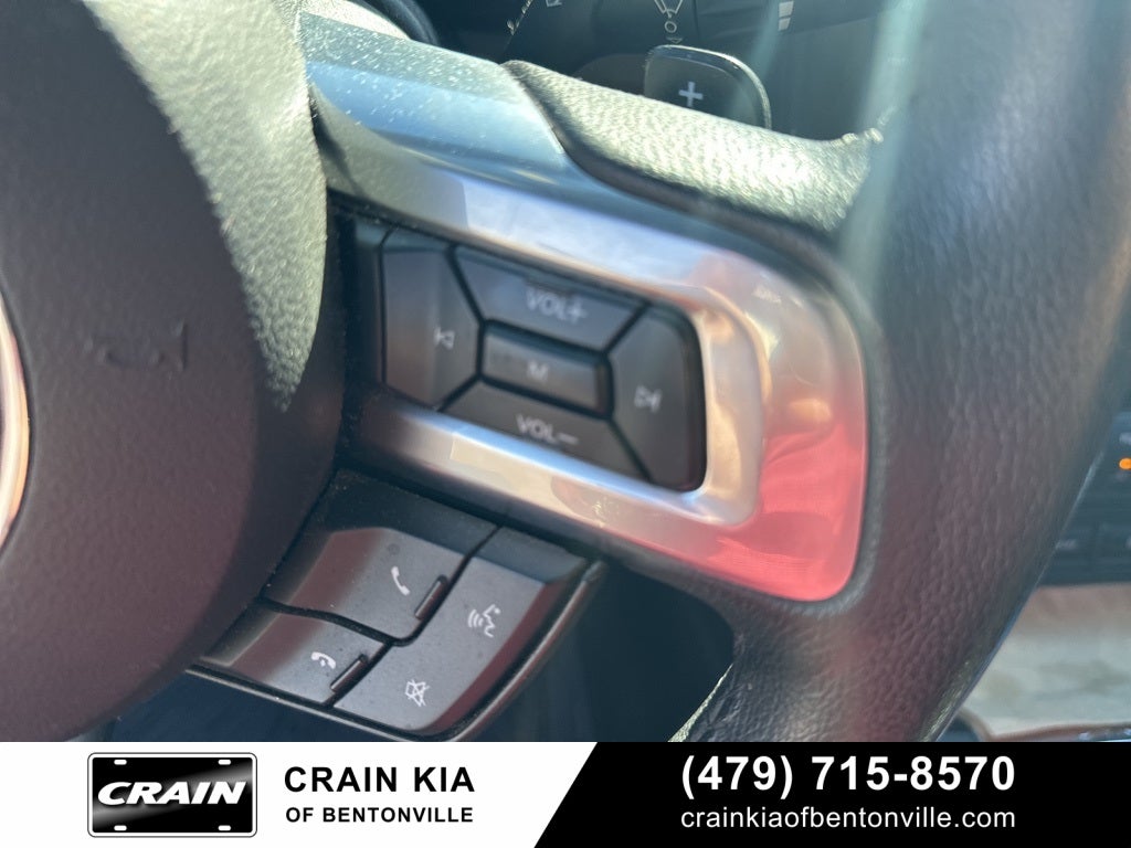 2016 Ford Mustang V6