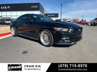 2016 Ford Mustang V6