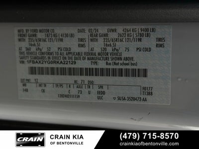 2024 Ford Transit-350 XLT - 12 PASSENGER / CLEAN CARFAX / ONE OWNER