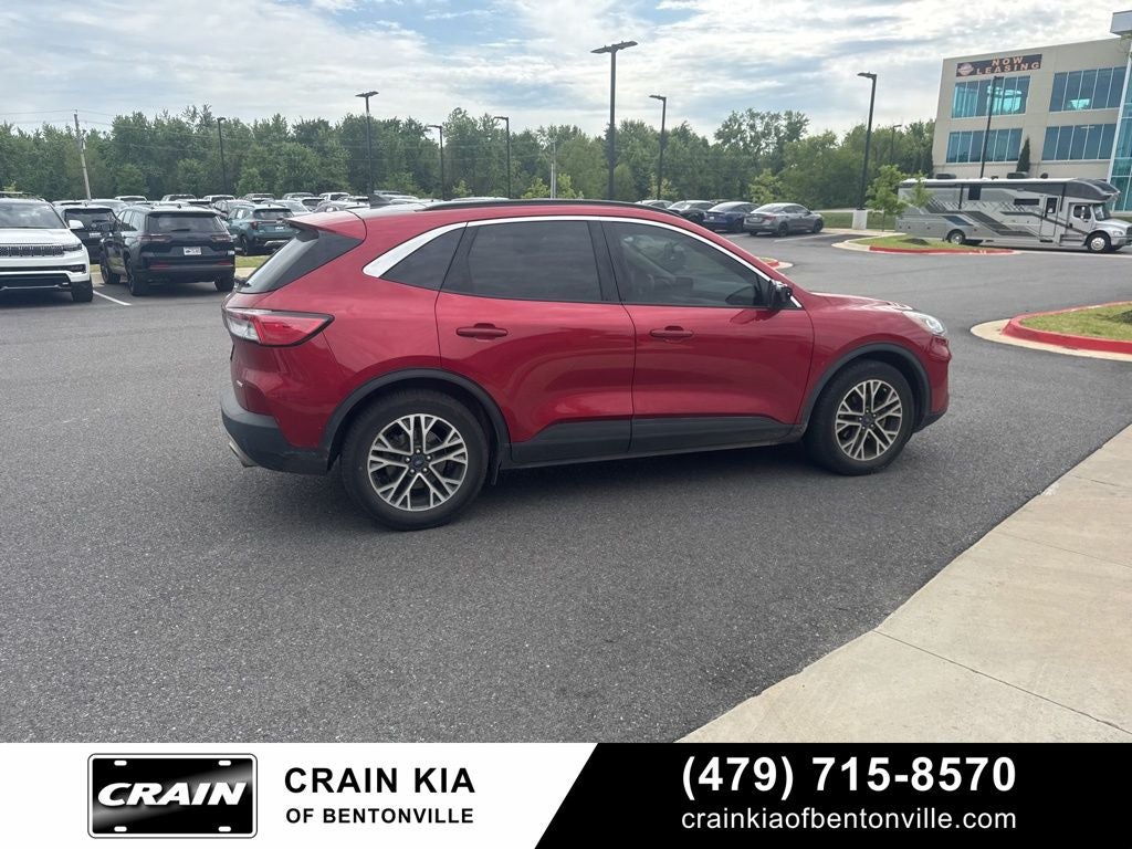 2020 Ford Escape SEL - PANORAMIC SUNROOF