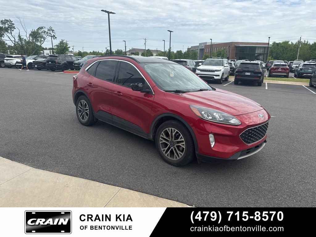 2020 Ford Escape SEL - PANORAMIC SUNROOF