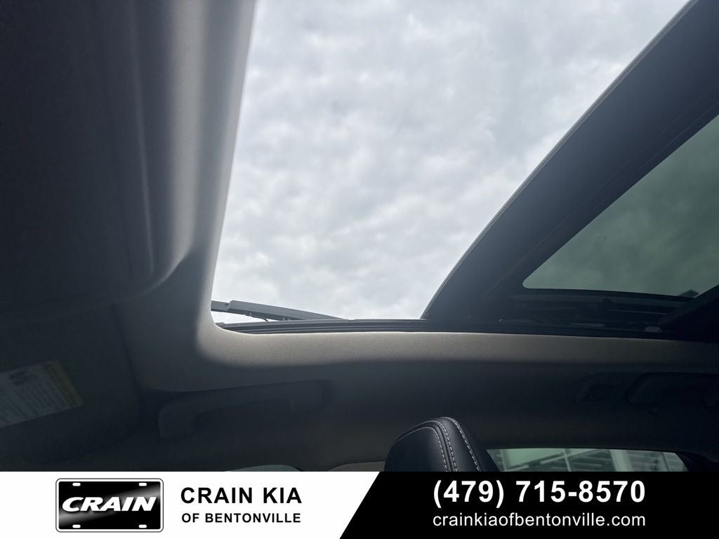 2020 Ford Escape SEL - PANORAMIC SUNROOF