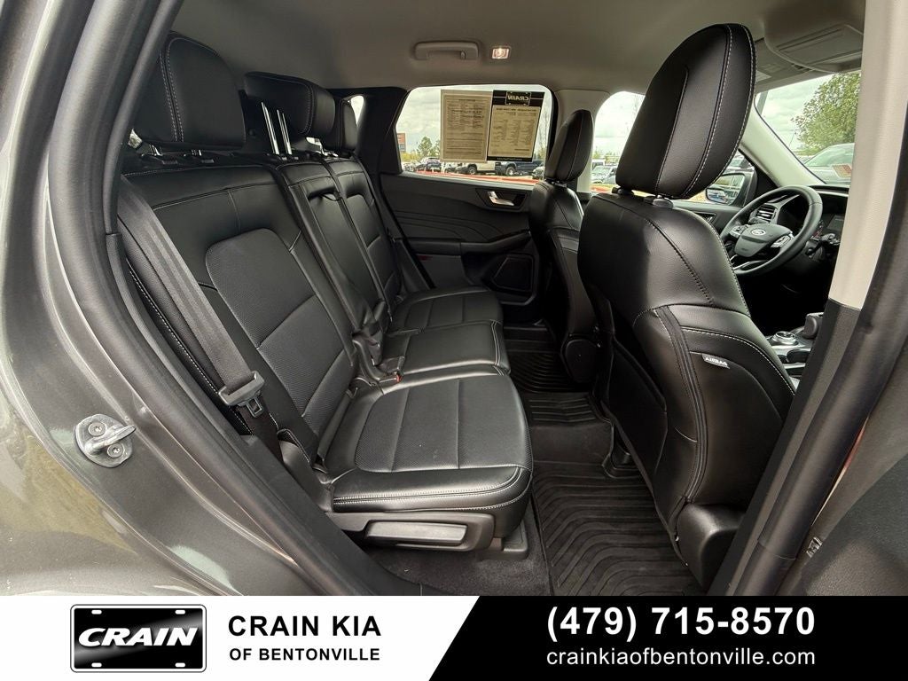 2022 Ford Escape SEL - AWD / CLEAN CARFAX