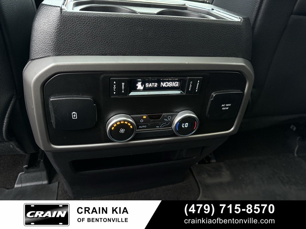 2020 Ford Expedition XLT - 4WD / PANO SUNROOF / LIFT / WHEELS / TIRES