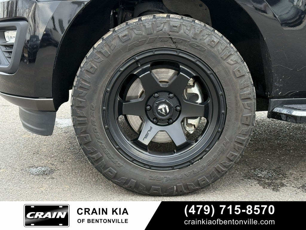 2020 Ford Expedition XLT - 4WD / PANO SUNROOF / LIFT / WHEELS / TIRES