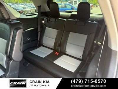 2024 Ford Explorer XLT - 4WD / CLEAN CARFAX / ONE OWNER