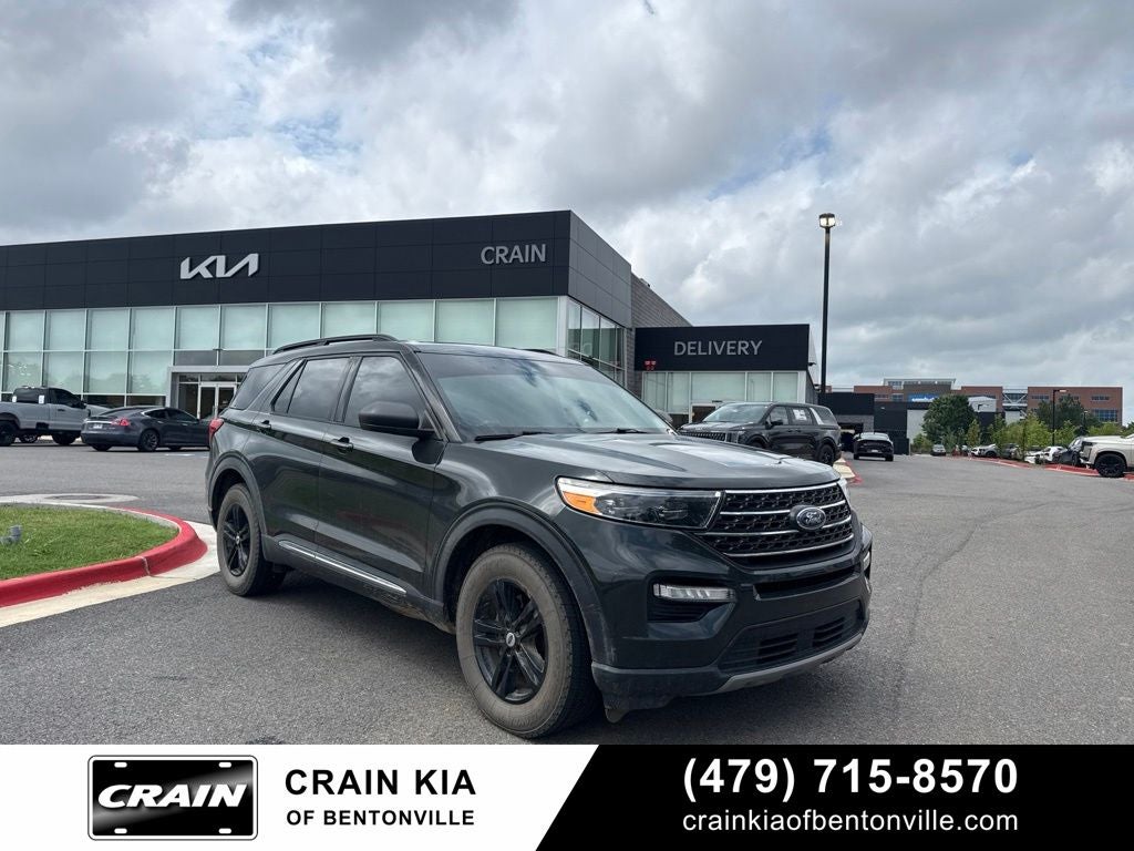 2022 Ford Explorer XLT 4WD's photo