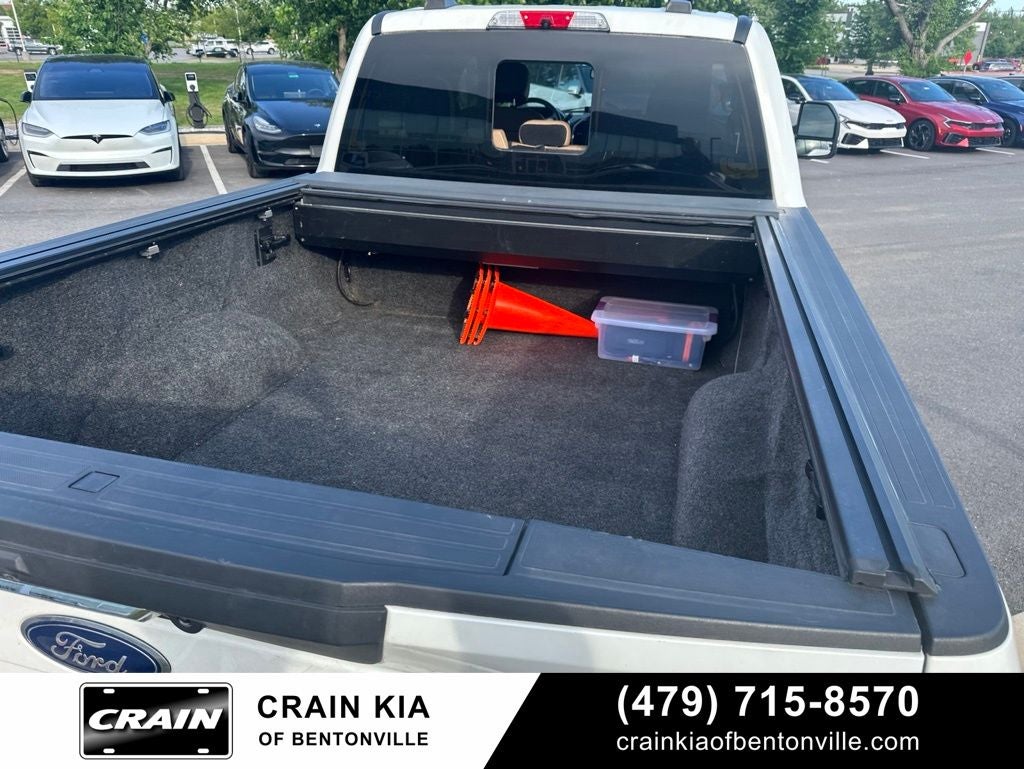 2022 Ford F-250SD Lariat - 4WD / CLEAN CARFAX / ONE OWNER