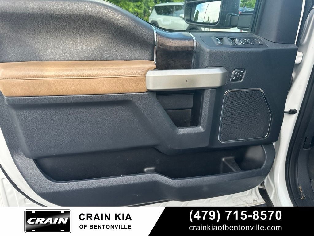 2022 Ford F-250SD Lariat - 4WD / CLEAN CARFAX / ONE OWNER