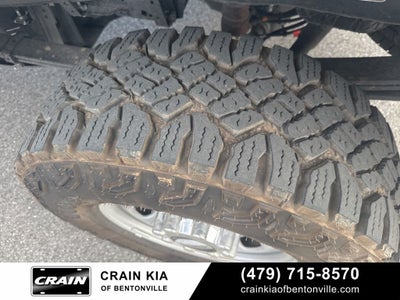 2026 Ford F-250SD XL - 4WD / CLEAN CARFAX / ONE OWNER