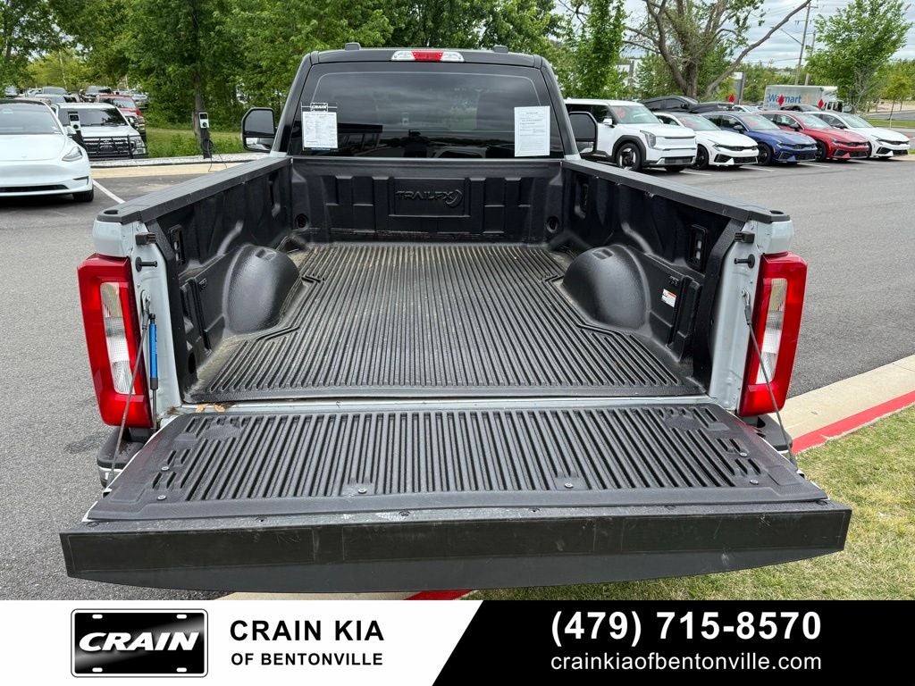 2026 Ford F-250SD XL - 4WD / CLEAN CARFAX / ONE OWNER