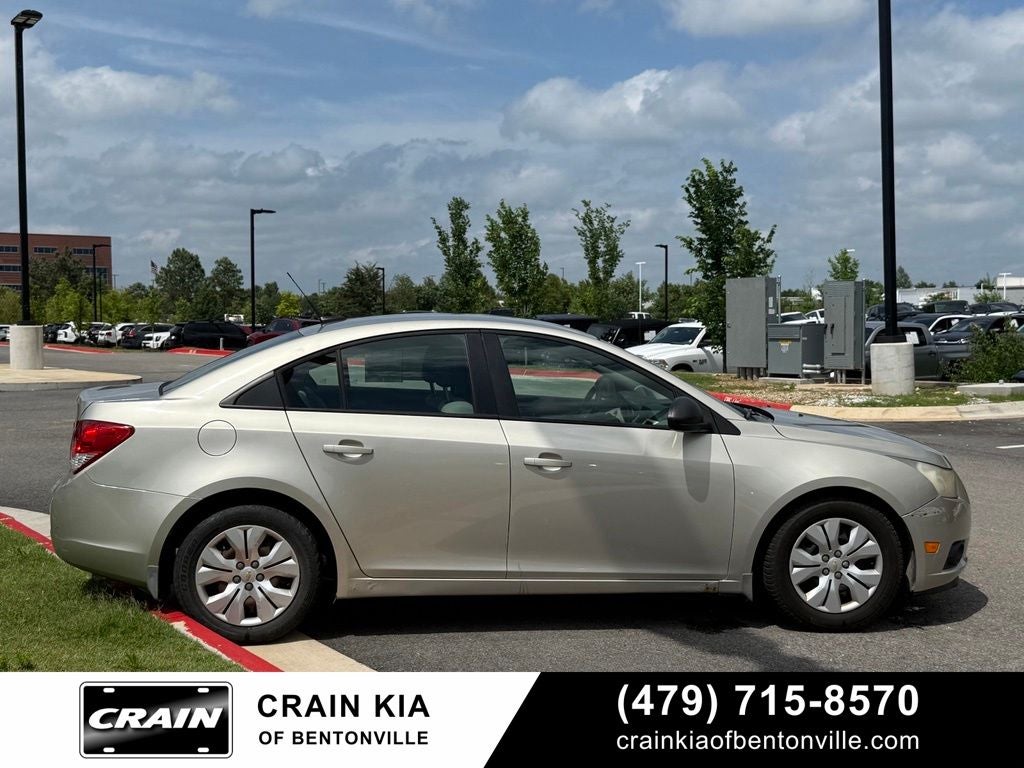 2013 Chevrolet Cruze LS