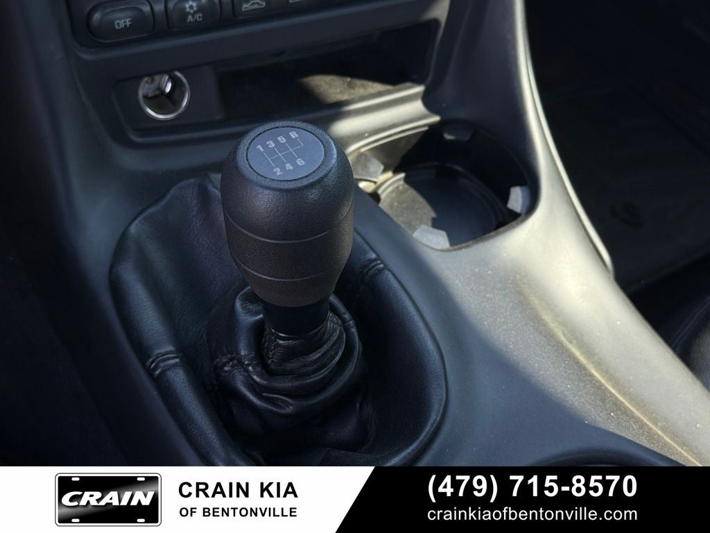 2004 Chevrolet Corvette Base - CLEAN CARFAX HISTORY