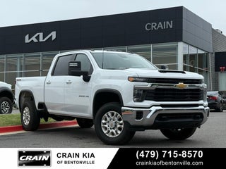 2025 Chevrolet Silverado 2500HD LT - 4WD / CLEAN CARFAX / ONE OWNER