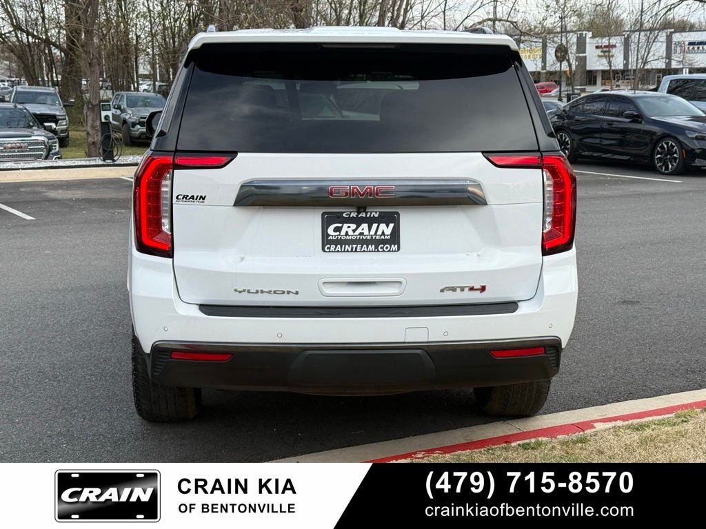 2024 GMC Yukon AT4 - 4WD / PANORAMIC SUNROOF / CLEAN CARFAX