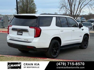 2024 GMC Yukon AT4 - 4WD / PANORAMIC SUNROOF / CLEAN CARFAX