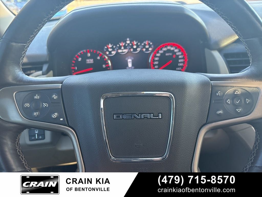 2016 GMC Yukon Denali - 4WD / SUNROOF