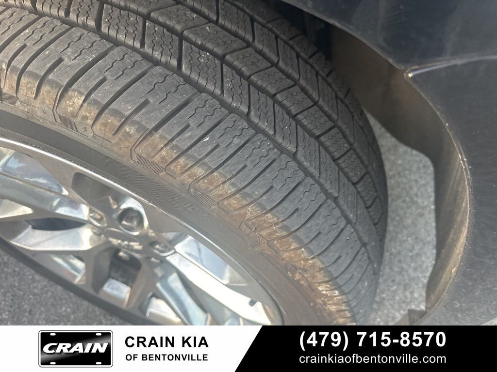 2017 GMC Yukon Denali - 4WD / ONE OWNER / SUNROOF