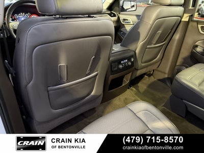 2016 GMC Yukon Denali - 4WD / SUNROOF