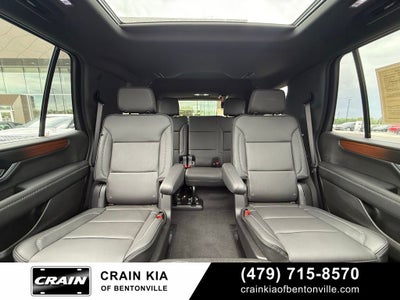 2026 GMC Yukon Denali - 4WD / PANORAMIC SUNROOF / CLEAN CARFAX