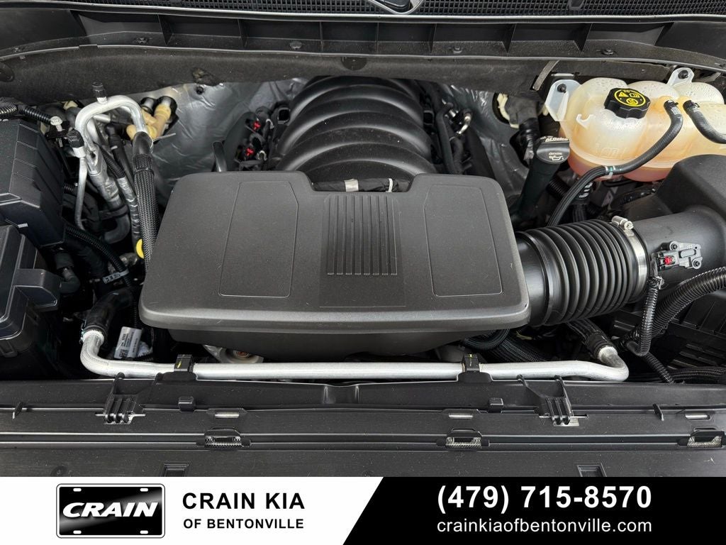 2023 GMC Yukon Denali Ultimate - 4WD / $95,545 MSRP / PANO ROOF / DVD