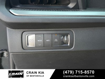 2025 Chevrolet Traverse LT - AWD / CLEAN CARFAX / ONE OWNER