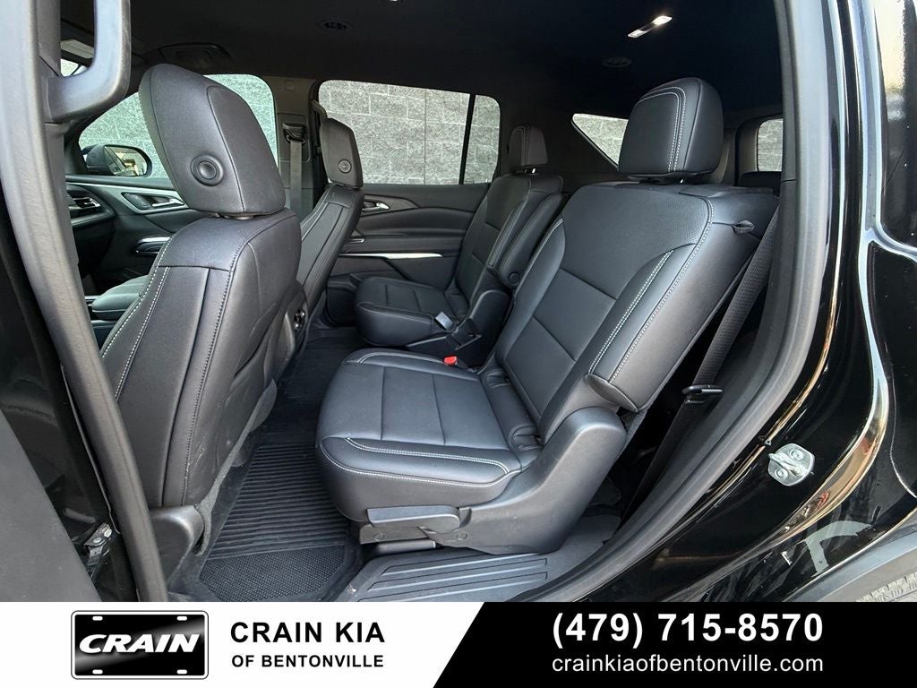 2025 Chevrolet Traverse LT - AWD / CLEAN CARFAX / ONE OWNER