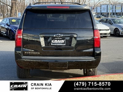 2019 Chevrolet Suburban LT - 4WD / SUNROOF / CLEAN CARFAX