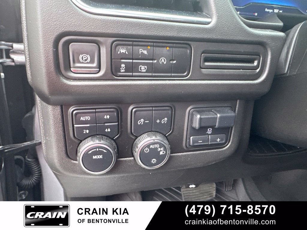 2024 Chevrolet Tahoe LT - LUXURY PACKAGE