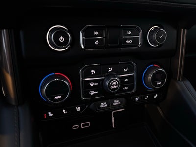 2023 Chevrolet Tahoe High Country - 4WD / CLEAN CARFAX / ONE OWNER