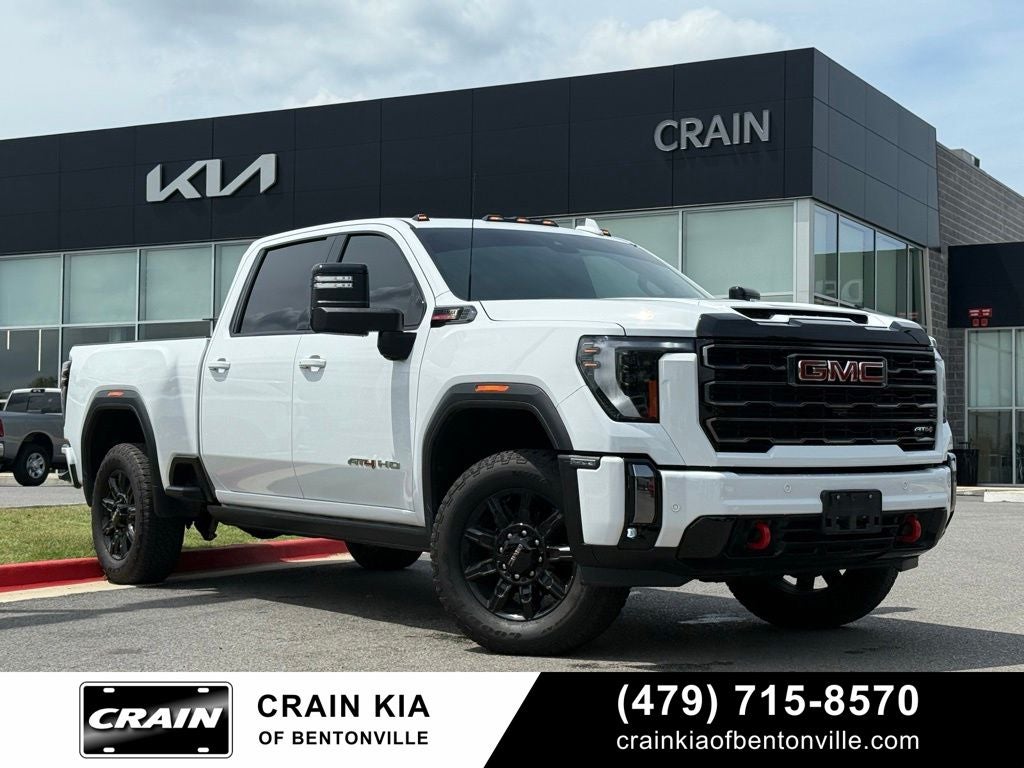 2024 GMC Sierra 4WD Crew Cab Standard Box AT4's photo