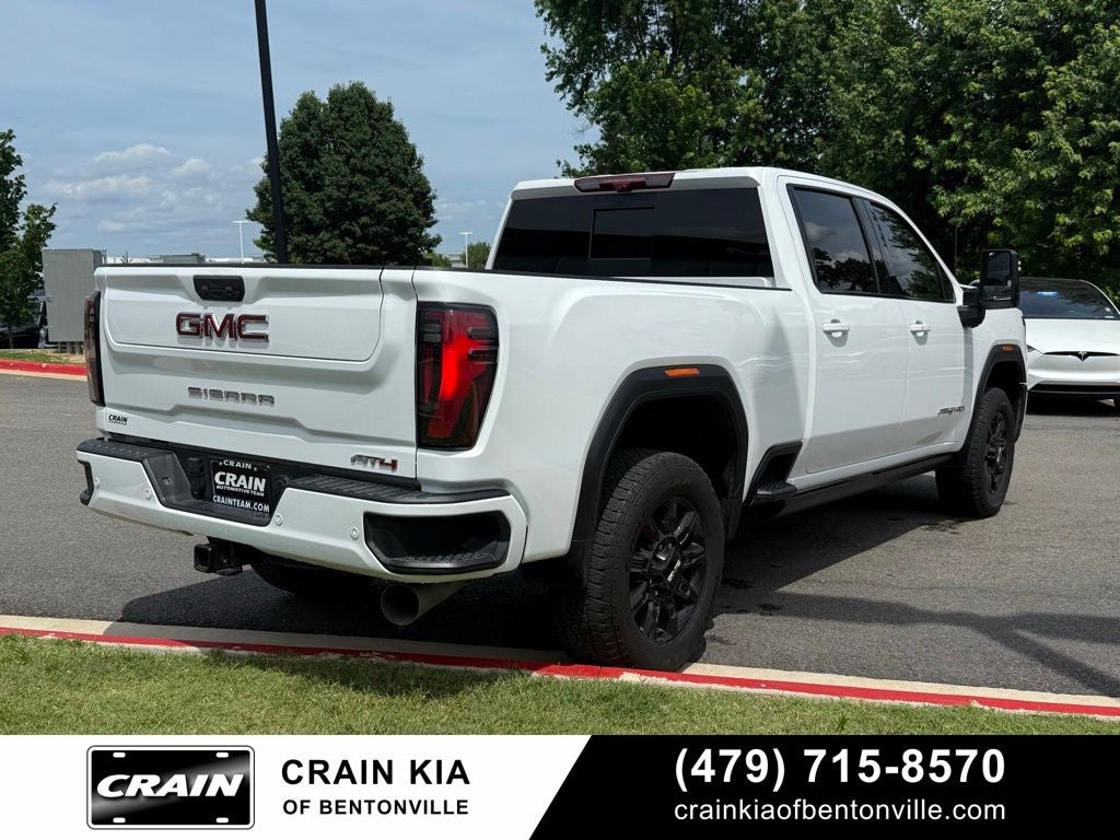 2024 GMC Sierra 2500HD AT4 Premium Plus - 4WD / SUNROOF / CLEAN CARFAX