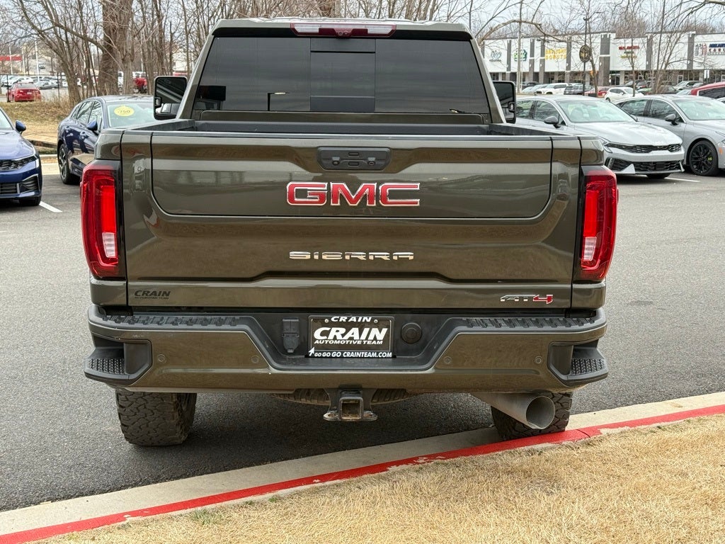 2023 GMC Sierra 2500HD AT4 - 4WD / SUNROOF / CLEAN CARFAX