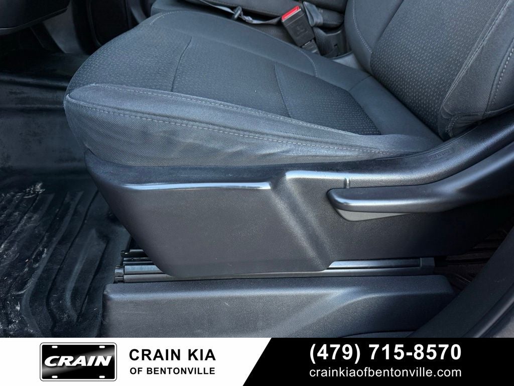 2023 GMC Sierra 3500HD Pro - 4WD