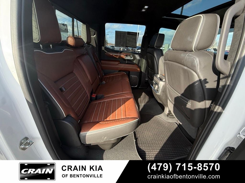2024 GMC Sierra 1500 Denali Ultimate - 4WD / SUNROOF / CARFAX ONE OWNER