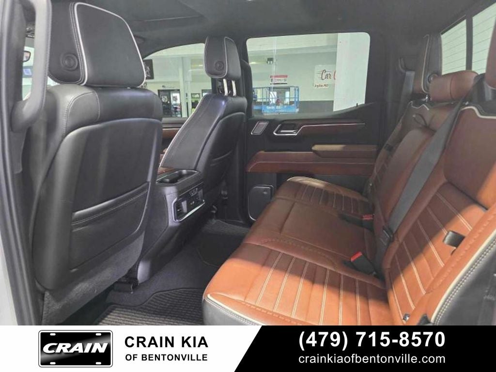 2024 GMC Sierra 1500 Denali Ultimate - 4WD / SUNROOF / CARFAX ONE OWNER