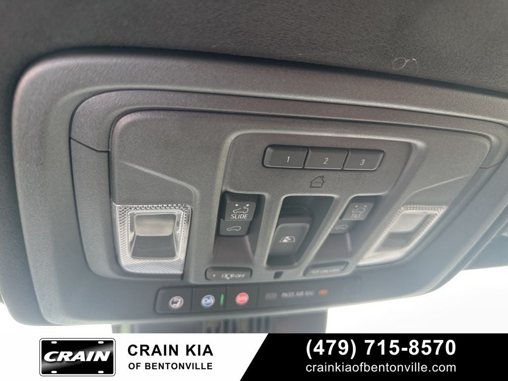 2025 GMC Sierra 1500 Denali Ultimate - 4WD / SUNROOF / CLEAN CARFAX