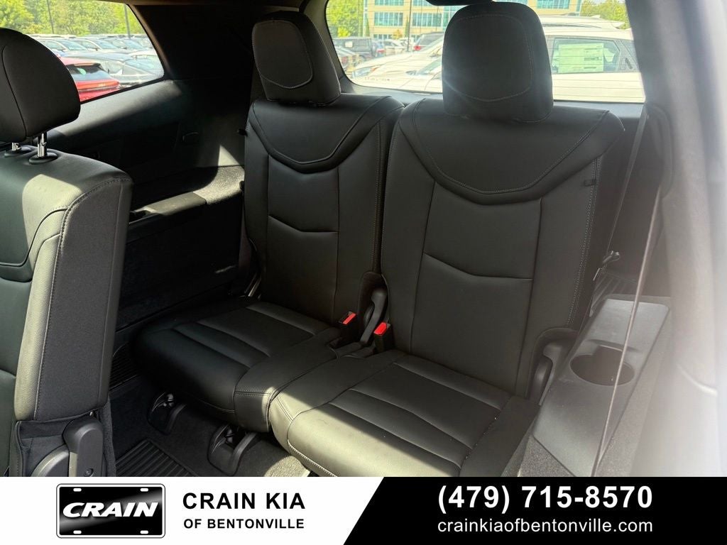 2024 Cadillac XT6 Luxury - AWD / PANORAMIC SUNROOF / CLEAN CARFAX