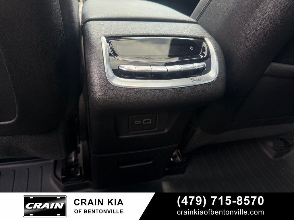 2024 Cadillac XT6 Luxury - AWD / PANORAMIC SUNROOF / CLEAN CARFAX