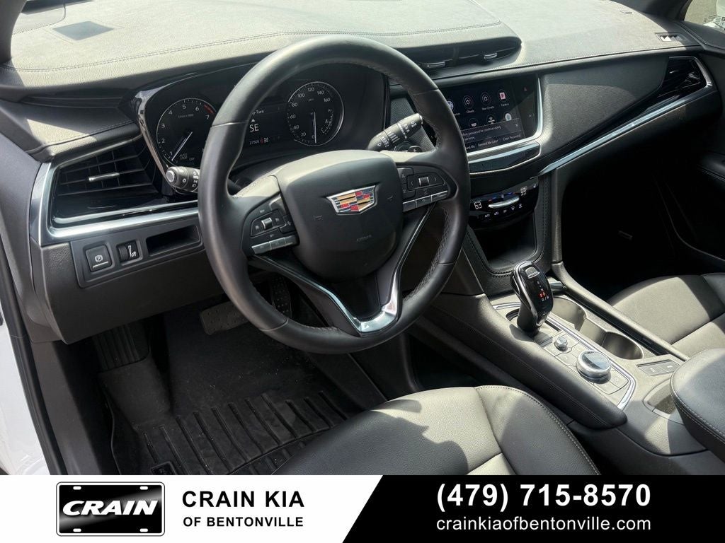 2024 Cadillac XT6 Luxury - AWD / PANORAMIC SUNROOF / CLEAN CARFAX