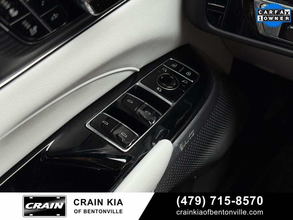 2024 Cadillac LYRIQ Sport - AWD / PANORAMIC SUNROOF / ONE OWNER